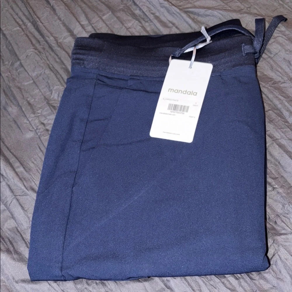 Mandala Men’s Navy Cargo Pants